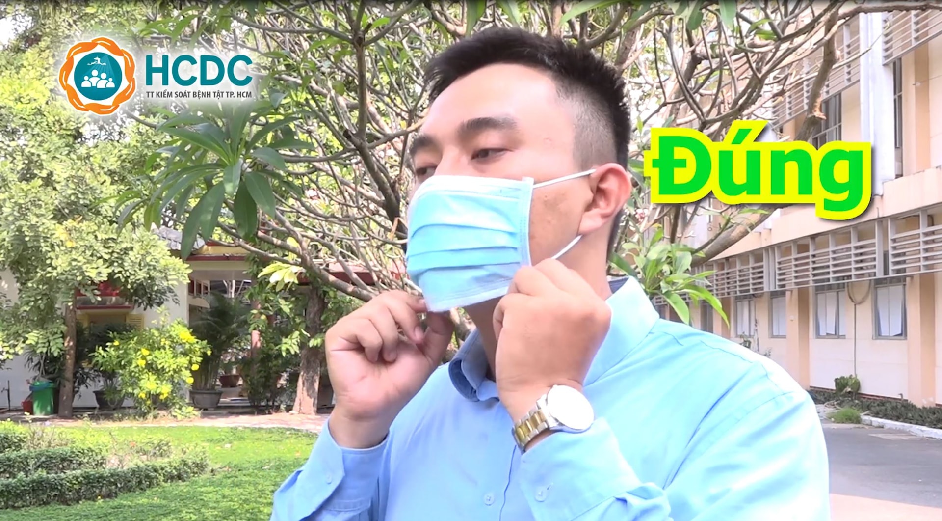 Hướng dẫn sử dụng khẩu trang đúng cách của Trung tâm kiểm soát bệnh tật TP. Hồ Chí Minh