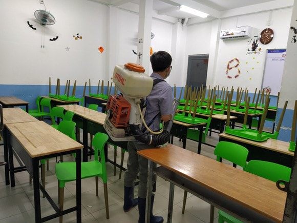 Sẽ phải lùi thời gian kết thúc năm học, thời điểm thi vào lớp 10 và thi THPT Quốc gia