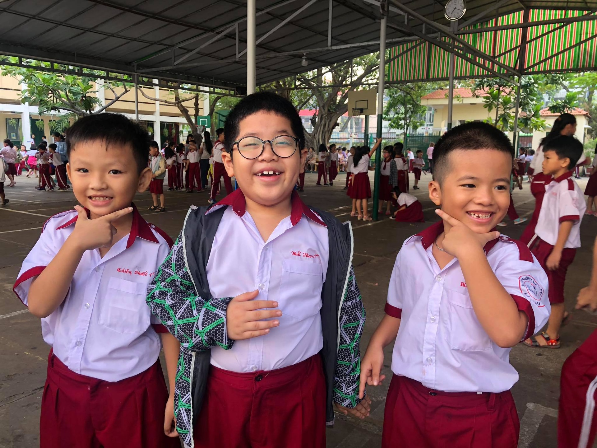 Tiếp tục lùi thời gian kết thúc năm học và thi THPT quốc gia