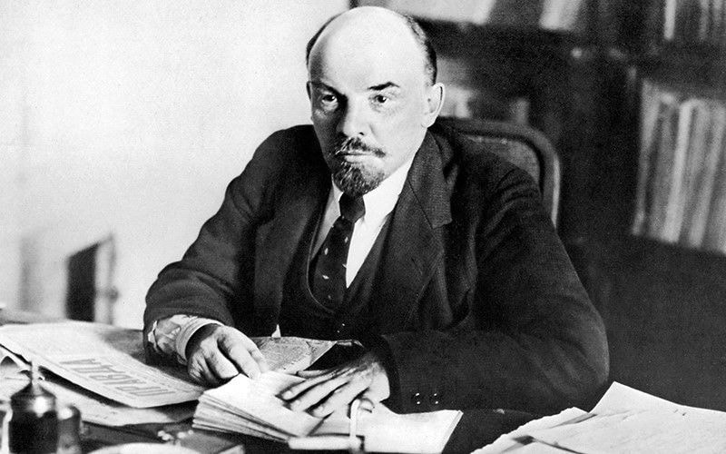 V.I.Lenin: Lãnh tụ vĩ đại của cách mạng vô sản thế giới