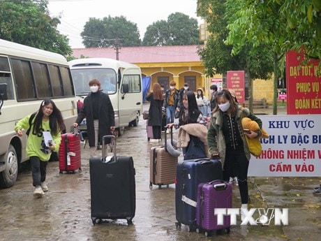 Việt Nam tiếp tục có thêm một ngày 'sạch bóng' COVID-19