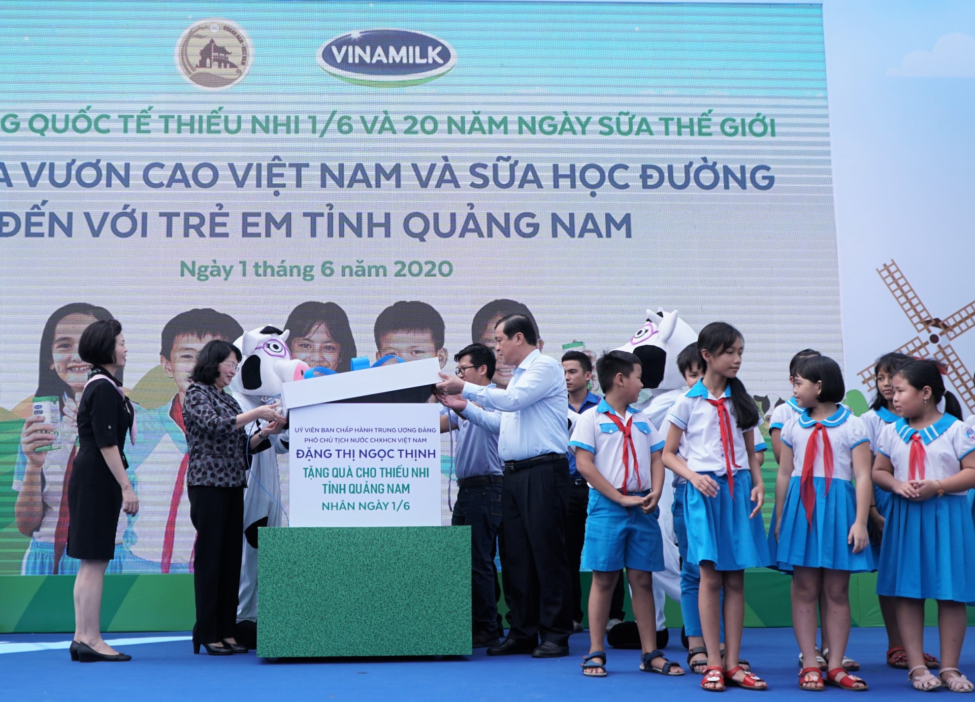 Hơn 34.000 trẻ em Quảng Nam tham gia chương trình sữa học đường