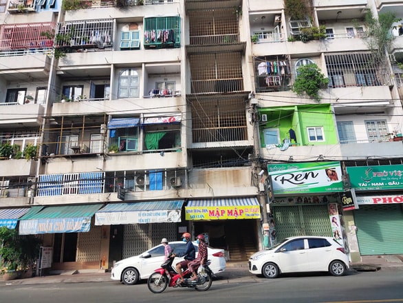 TP.HCM: Hai trường hợp tiếp xúc gần BN 420 âm tính với SARCoV-2