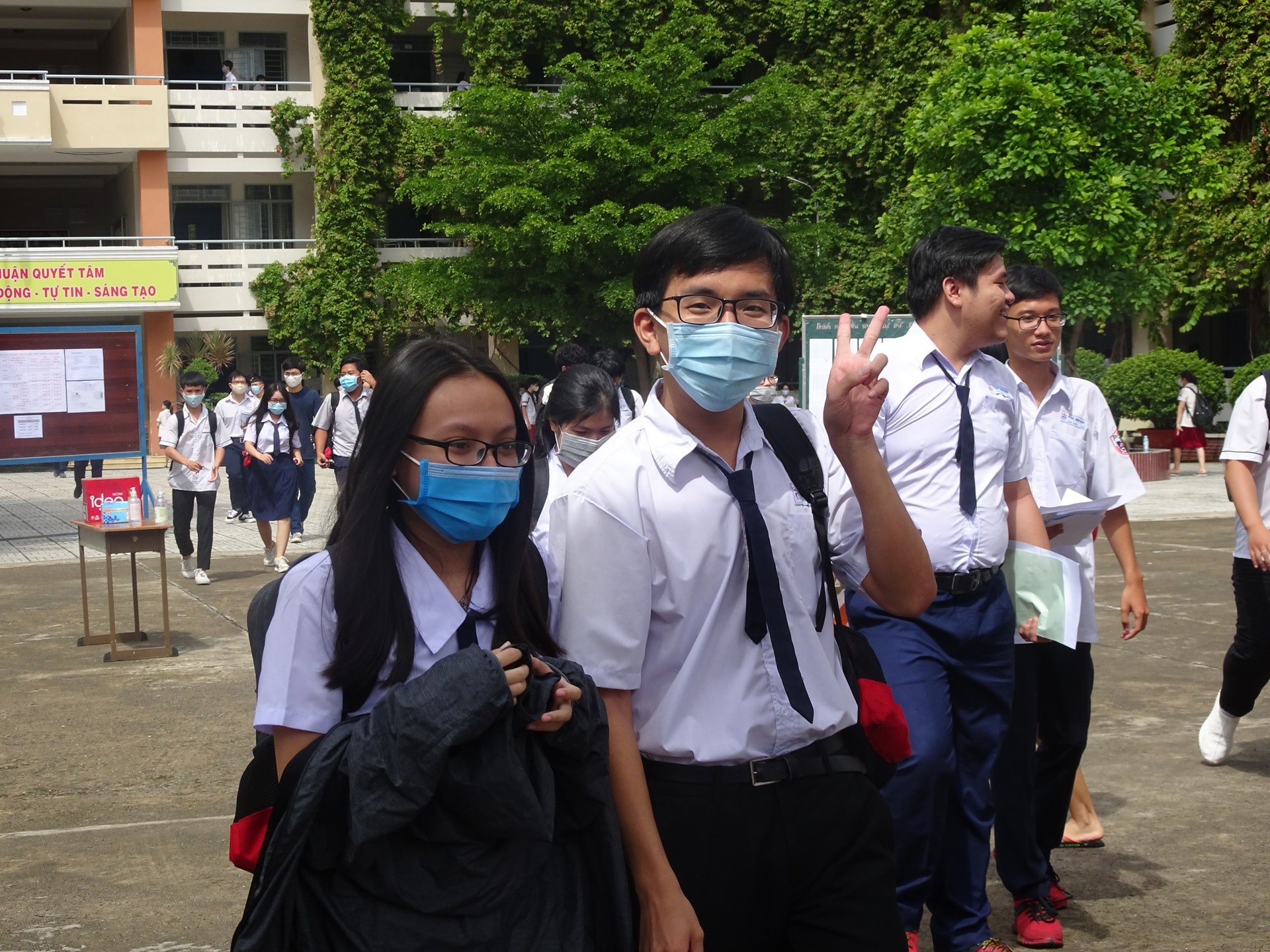 TPHCM: Tỷ lệ học sinh tốt nghiệp THPT năm 2020 cao nhất 3 năm qua với 99,44%