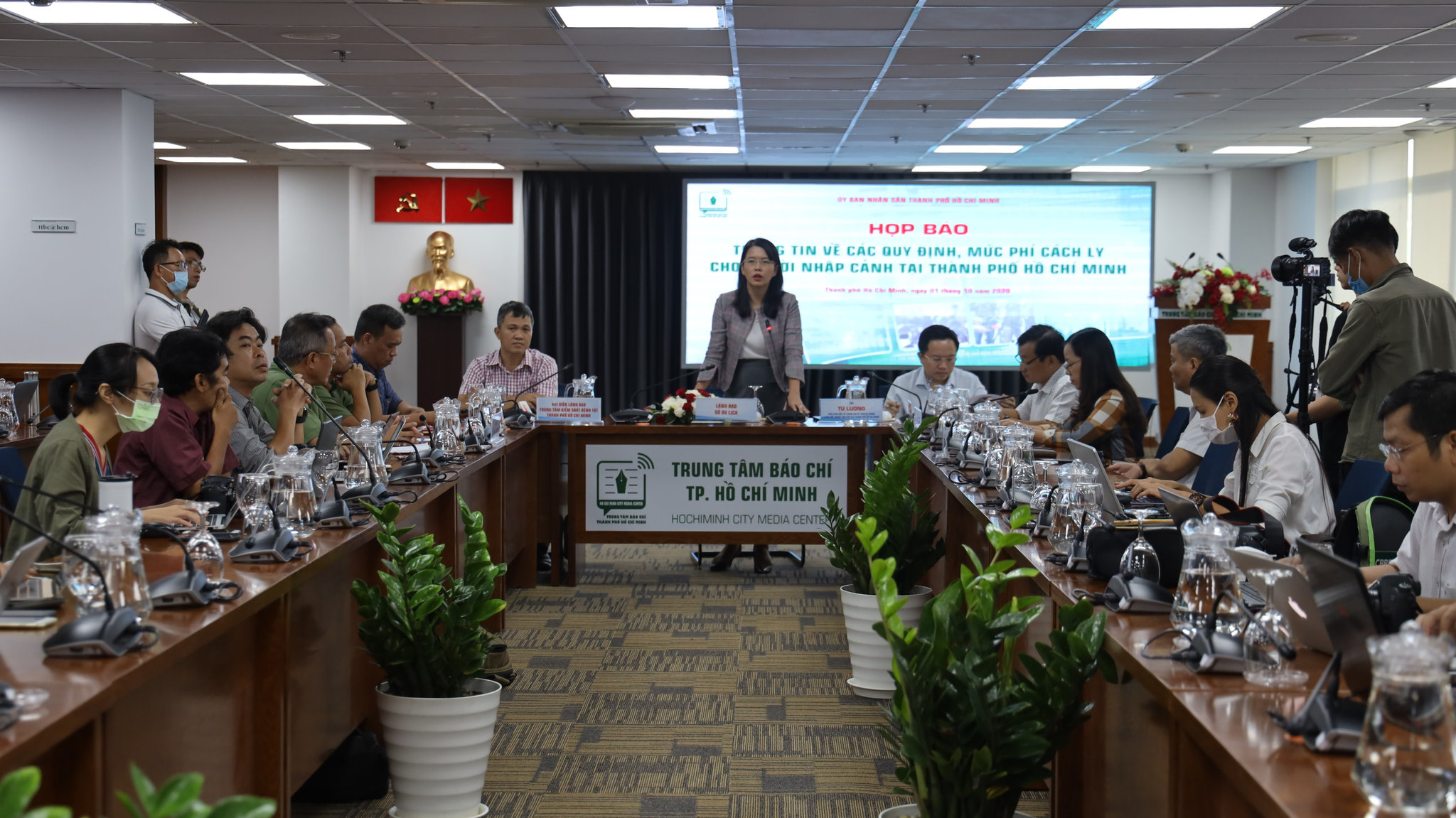Họp báo thông tin về các quy định, mức phí cách ly cho người nhập cảnh tại TP. Hồ Chí Minh