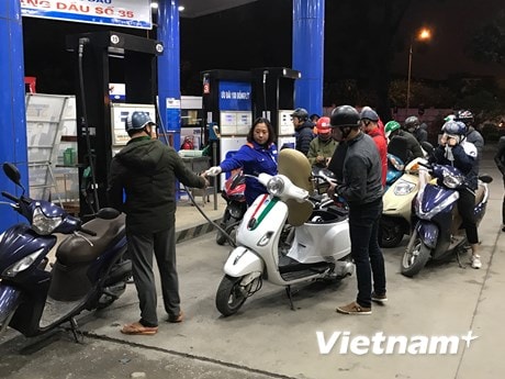 Giá xăng tăng hơn 380 đồng trong kỳ điều hành cuối cùng của năm 2020