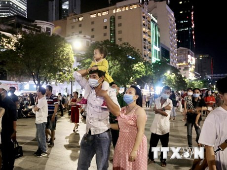 TP.HCM sôi động trong các chương trình nghệ thuật chào năm mới 2021