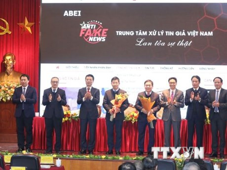 Chính thức ra mắt cổng thông tin tiếp nhận phản ánh, công bố tin giả