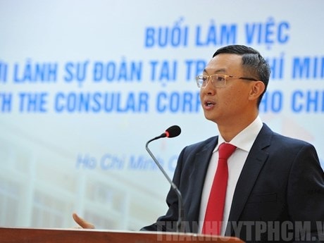 Gặp mặt đại diện Lãnh sự các nước tại Thành phố Hồ Chí Minh và Đà Nẵng