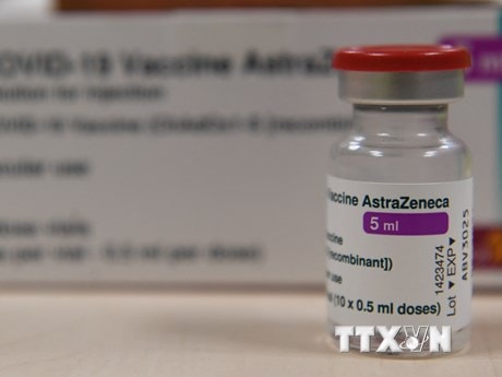 Hơn 117.000 liều vắcxin phòng COVID-19 đã về tới Việt Nam