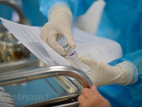 Bộ Y tế cảnh báo giả mạo trong cung ứng, mua bán vaccine COVID-19