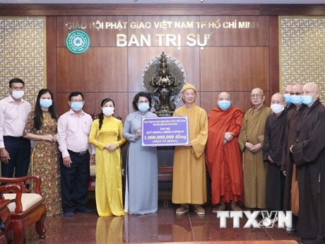 TPHCM: Giáo hội Phật giáo Việt Nam ủng hộ 1 tỷ đồng mua vaccine
