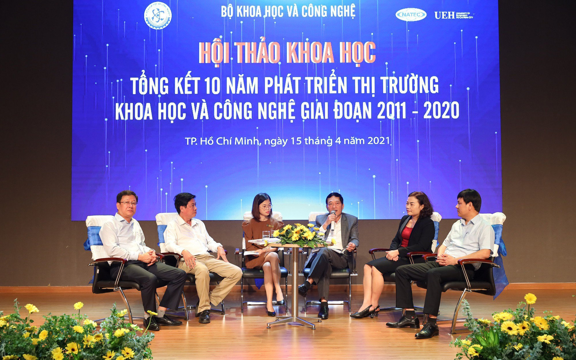 Tập trung tháo gỡ những rào cản phát triển khoa học và công nghệ
