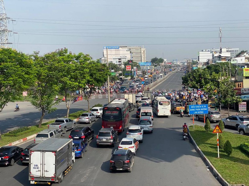Đảm bảo trật tự an toàn giao thông trong dịp lễ 30/4 và 1/5