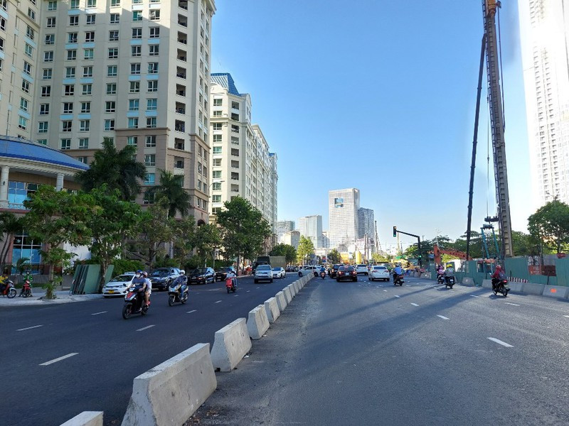 08 giờ sáng 30/4/2021: Thông xe tuyến đường Nguyễn Hữu Cảnh