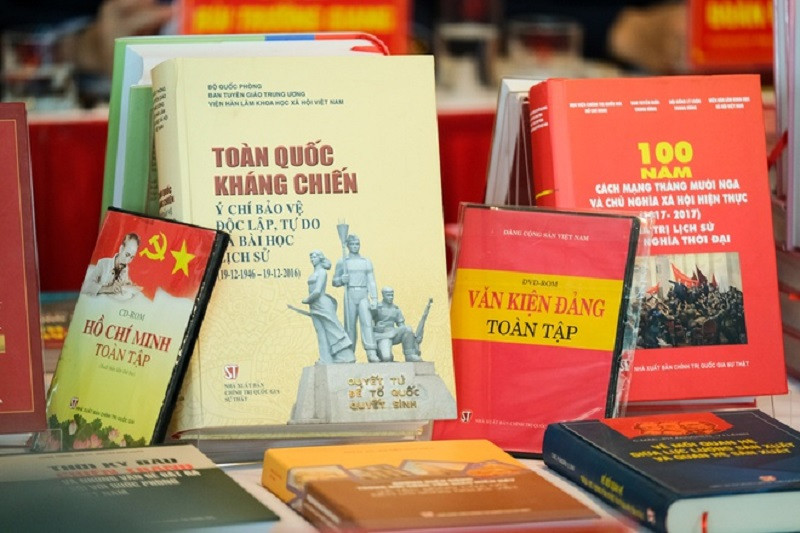 Nâng cao chất lượng xuất bản, phát hành, học tập sách lý luận để thúc đẩy phát triển kinh tế - xã hội