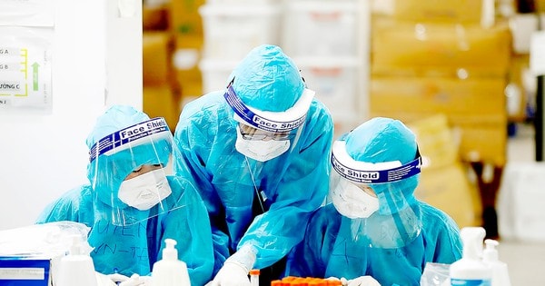 Khẩn trương ban hành hướng dẫn kết hợp các phương thức xét nghiệm