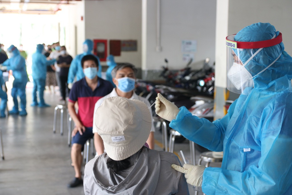 Hãy cẩn trọng trong mọi hoạt động tiếp xúc