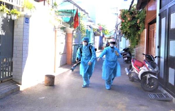 TPHCM tạm dừng nhiều hoạt động để tăng cường chống dịch COVID-19 