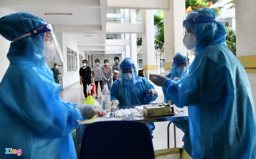 TP.HCM tạm ngưng lấy mẫu tầm soát diện rộng trong ngày 3/7