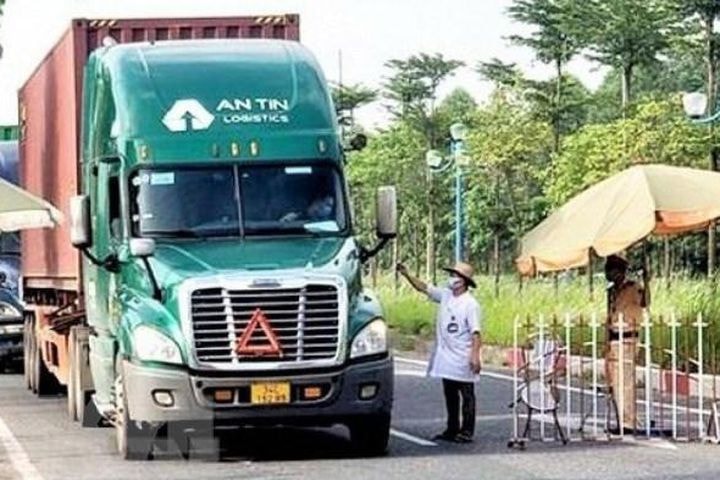 Phương tiện vận tải đã được cấp giấy nhận diện (có mã QR) tự động gia hạn đến hết ngày 1/8/2021