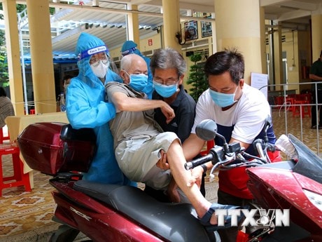 Phòng, chống dịch COVID-19 từ những hành động chân thành nhất