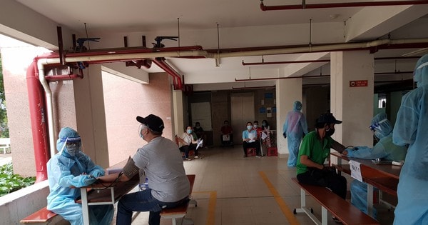 Hơn 6.000 người ở quận 7 đăng ký tiêm vaccine Vero Cell