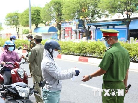 Thủ tướng kiểm tra trực tuyến đột xuất công tác phòng chống dịch
