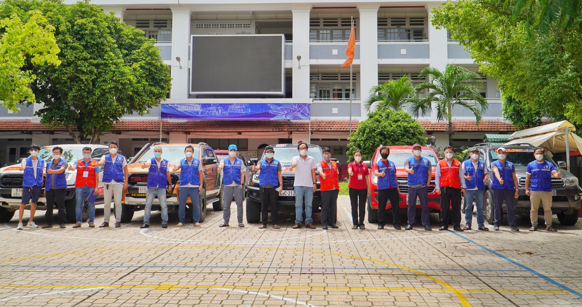 Chương trình SOS hoàn thành chuyển túi an sinh trực tiếp tới người dân