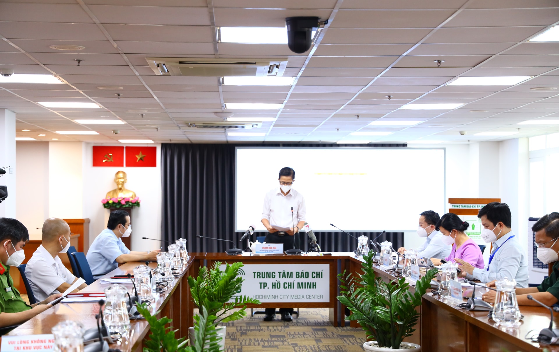 Thông tin họp báo về công tác phòng, chống COVID-19 tại TPHCM ngày 23/9