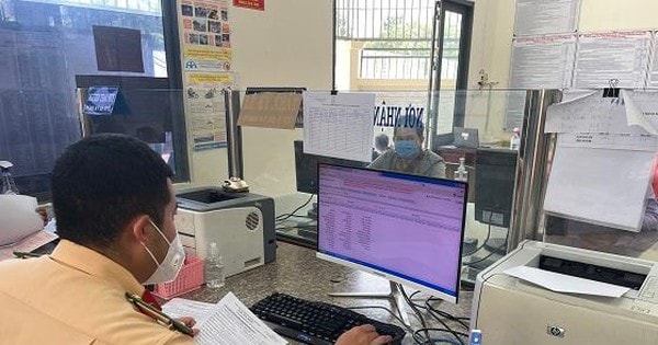 CSGT TPHCM giải quyết sang tên xe không giấy tờ chuyển nhượng đến hết ngày 31-12