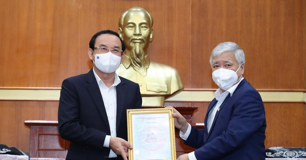 TPHCM tri ân đồng bào trong và ngoài nước, bạn bè quốc tế hỗ trợ ​ứng phó dịch bệnh
