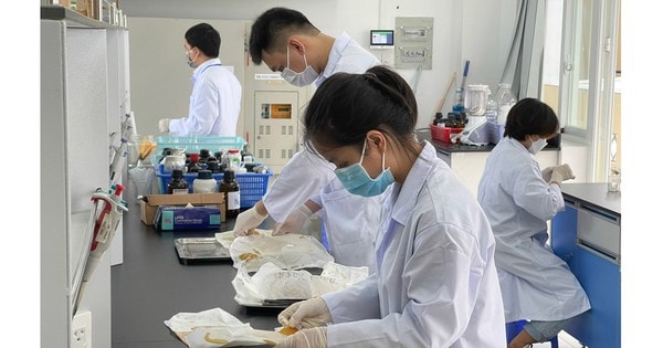 Lên phương án đón sinh viên trở lại trường