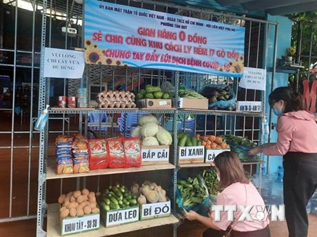 Sức mạnh của khối đại đoàn kết toàn dân tộc trong đại dịch tại TP.HCM