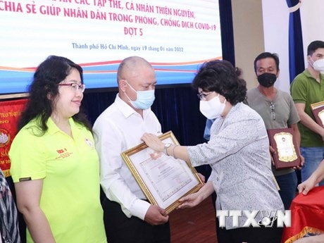 TP.HCM: Tri ân các tổ chức thiện nguyện giúp dân phòng, chống dịch