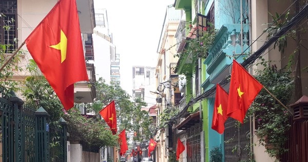 Treo cờ Tổ quốc và nghỉ Tết Nhâm Dần 2022