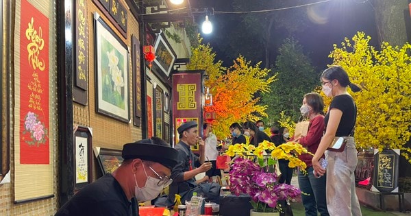 Hơn 80.000 lượt khách tham quan “Lễ hội Tết Việt 2022“