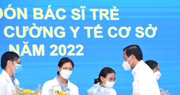 Tăng cường gần 300 bác sĩ trẻ về y tế cơ sở: Cơ hội tốt cọ sát thực tế, chăm sóc tốt sức khỏe người dân