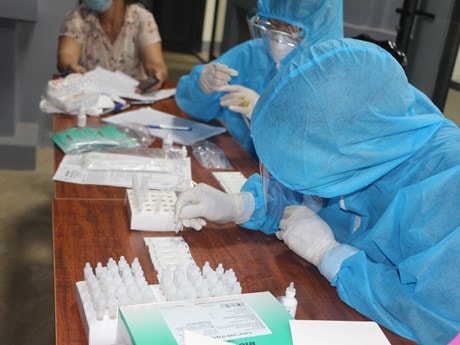 Quy định mới: Test nhanh SARS-CoV-2 không quá 78.000 đồng/xét nghiệm