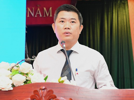 PGS.TS Nguyễn Thanh Hiệp phát biểu tại buổi họp mặt. Ảnh: VIỆT DŨNG