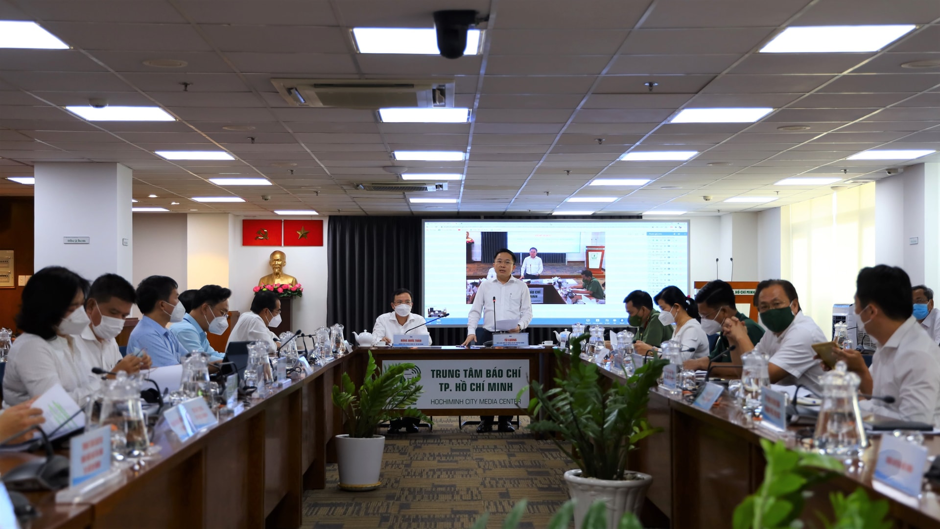 Họp báo về kinh tế - xã hội tháng 2/2022, công tác phòng chống dịch COVID-19 trên địa bàn TPHCM