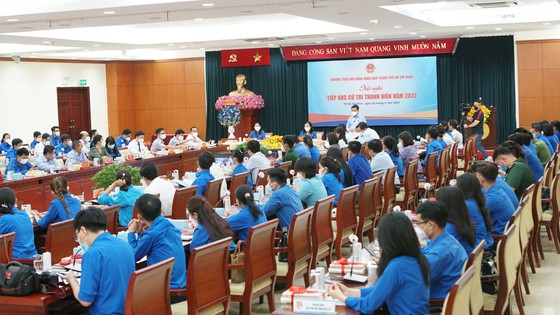 Buổi tiếp xúc cử tri thanh niên năm 2022. Ảnh: HOÀNG HÙNG