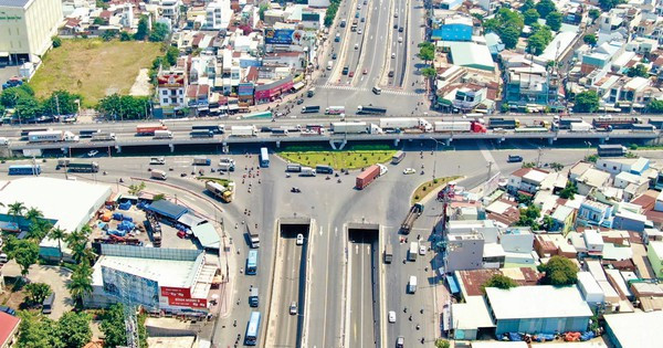Tìm kế sách phát triển phía Tây TPHCM: Bắt đầu từ các trục giao thông