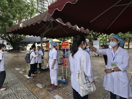 Bộ Y tế: Thí sinh F0 cách ly tại nhà được thi tốt nghiệp THPT năm 2022