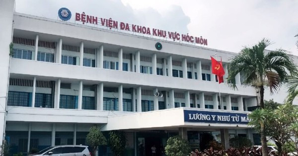 Tháo nút thắt cho trung tâm y tế quận huyện