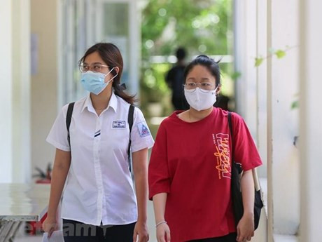 Thi tốt nghiệp THPT: Vật dụng của học sinh phải cách phòng thi 25m
