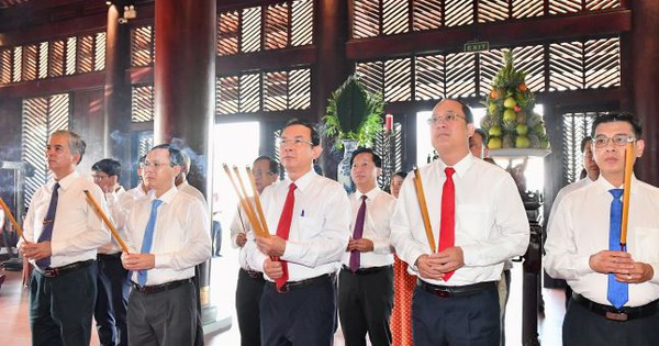 Lãnh đạo TPHCM dâng hương Đức Lễ Thành hầu Nguyễn Hữu Cảnh nhân lễ giỗ lần thứ 322
