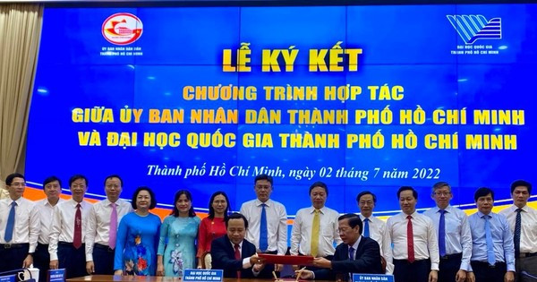 ĐH Quốc gia TPHCM ký kết hợp tác nhiều chương trình quan trọng với UBND TPHCM