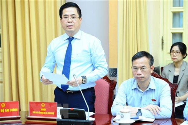 Thứ trưởng Bộ Khoa học và Công nghệ Nguyễn Hoàng Giang phát biểu. (Ảnh: Minh Đức/TTXVN)