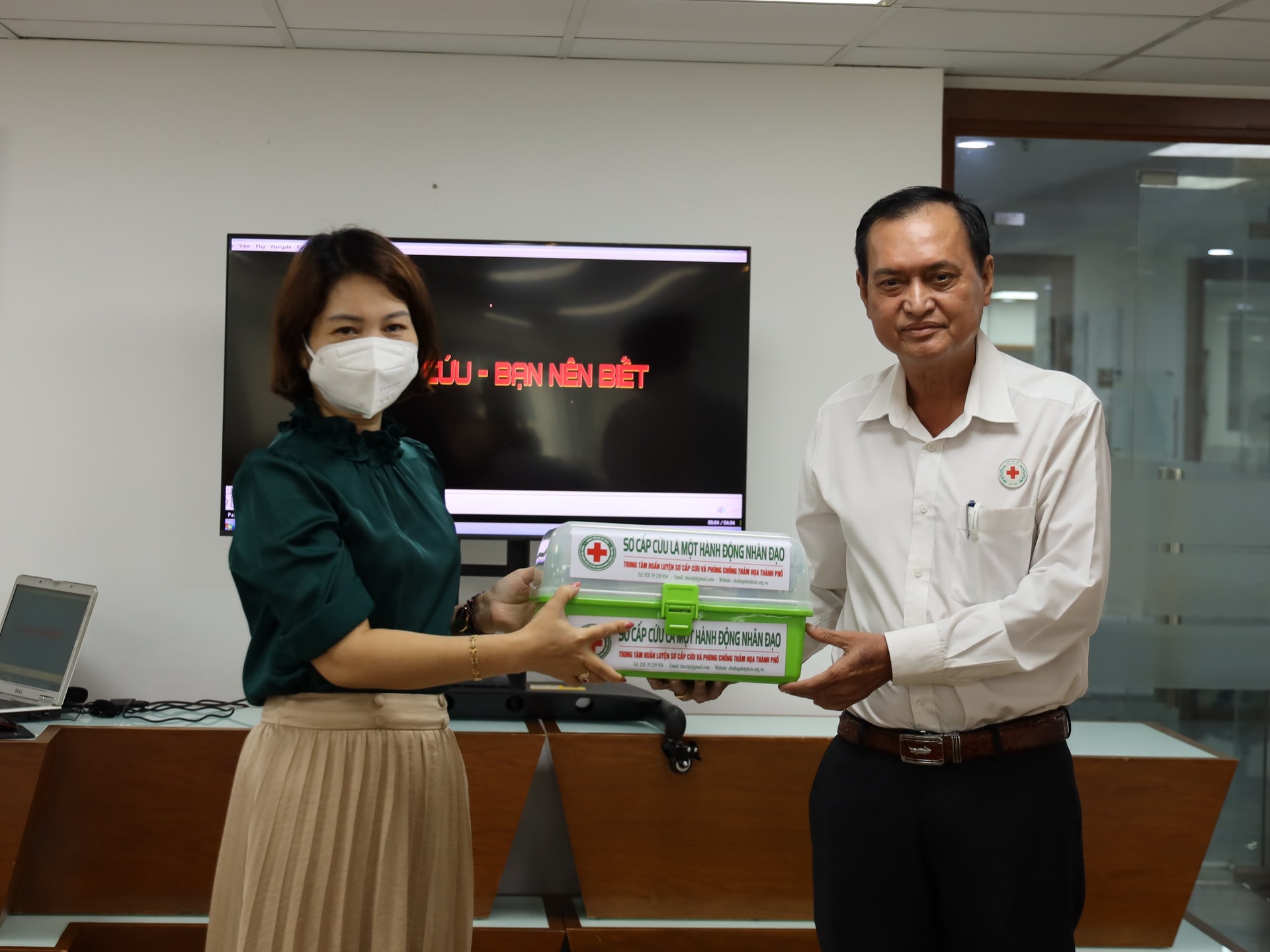 Trang bị kỹ năng sơ cấp cứu cho đội ngũ cán bộ, nhân viên, người lao động tại Trung tâm Báo chí TPHCM